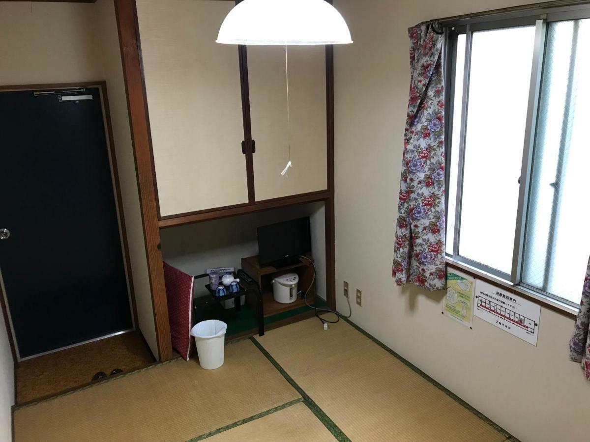 Business Ryokan Asahi Фукуока Екстериор снимка